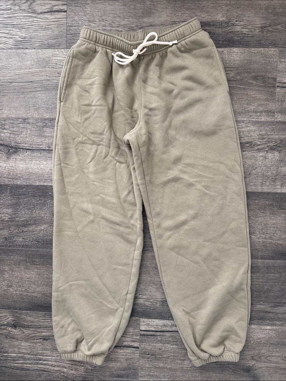 Oversized Classic Fleece Sweatpants Pockets in Sage Green color Size Small